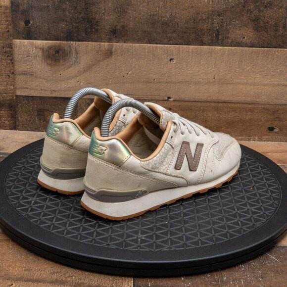 NEW BALANCE 696 WOMENS ATHLETIC SHOES RETRO SNEAKERS CREAM LEATHER SIZE 7.5B - Picture 8 of 9